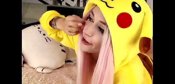  Pikachu enjoying some ass play